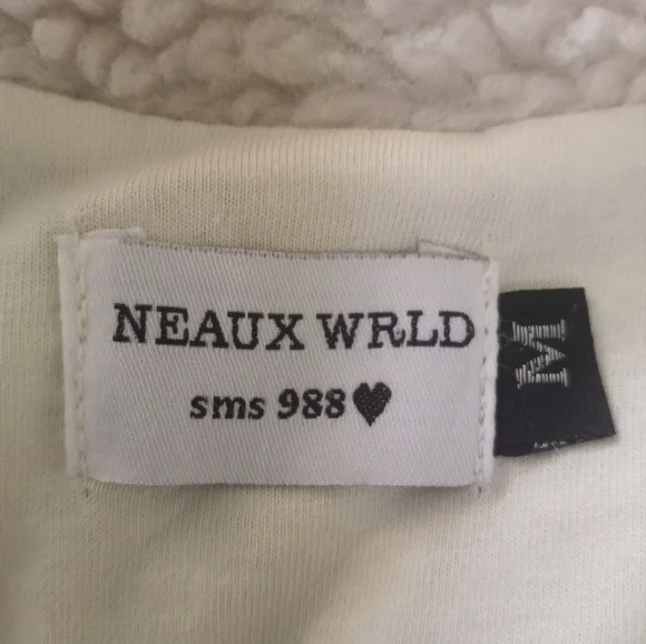 Neaux Wrld One Piece Compass Anime Fuzzy Zip Up Teddy Jacket Pop Art Casual Boho - Picture 6 of 8